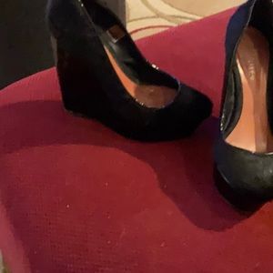 Schulz woman’s black heal shoes size 7